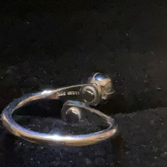 Sarah Coventry NIGHT N DAY 1970 Double Faux Pearl ring - Picture 4 of 4